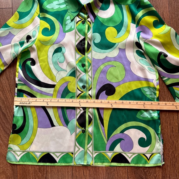 Retro Psychedelic Button-Up Blouse - Picture 7 of 9
